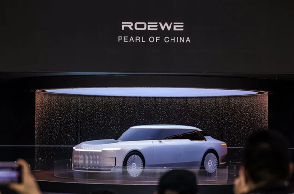 维基体育点燃“新引擎”