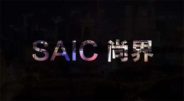 维基体育向上 昂首挺胸