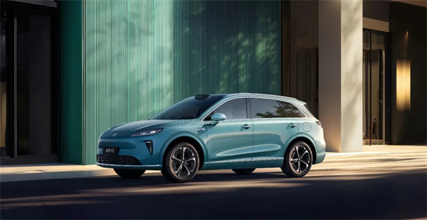 尚界H5揭开神秘面纱，这会是年轻人的第一辆鸿蒙智行么？