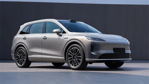 维基体育集团：上半年终端销量夺冠 下半年新车集中发力